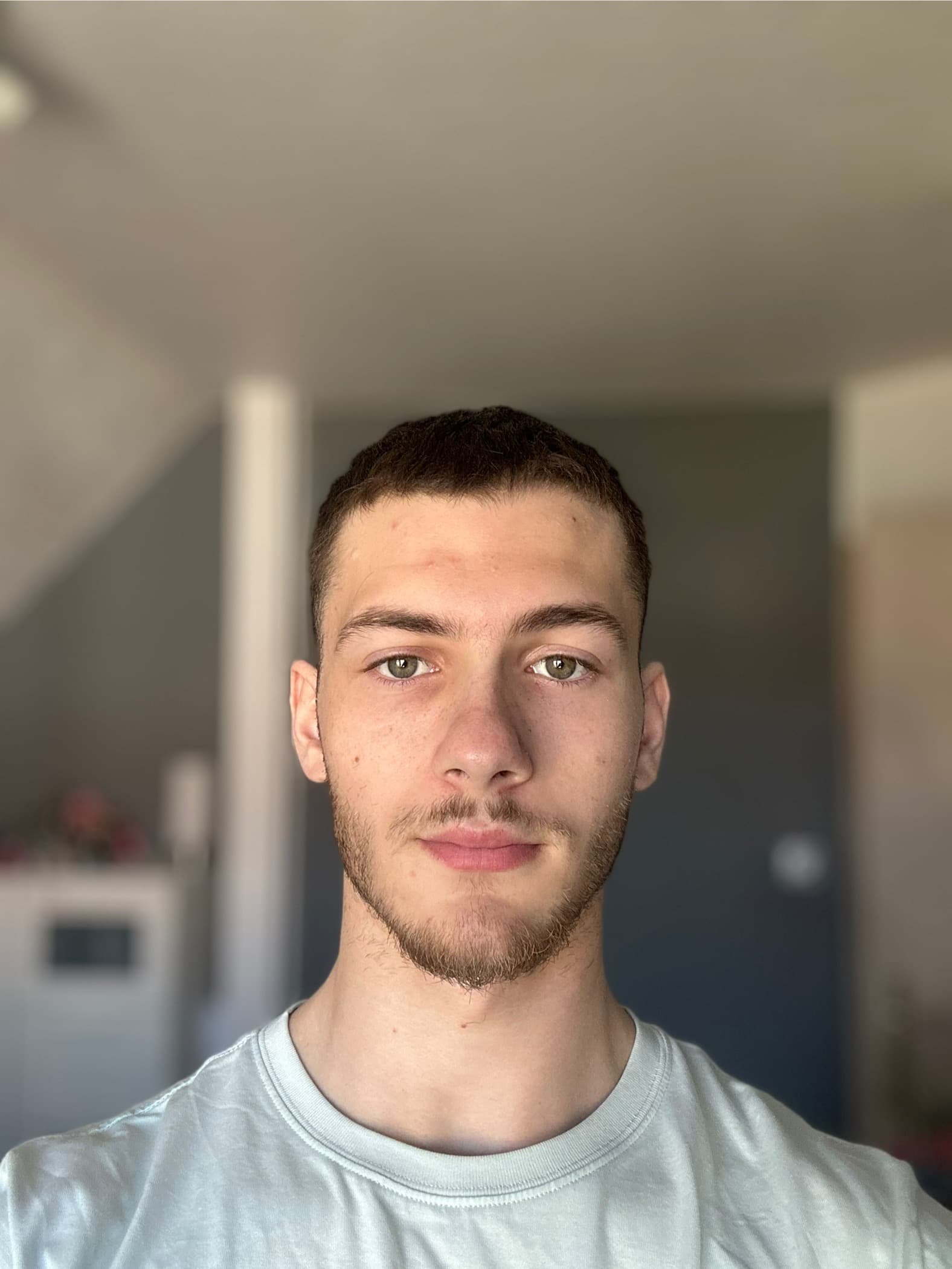Nathan — créateur UGC niten, Pattaya Thaïlande